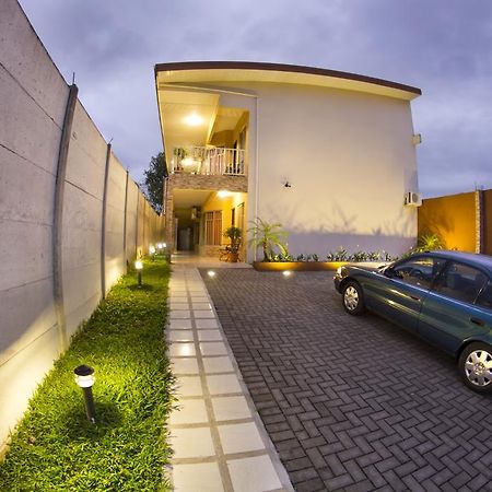 Apartamentos Valle Del Volcan La Fortuna المظهر الخارجي الصورة