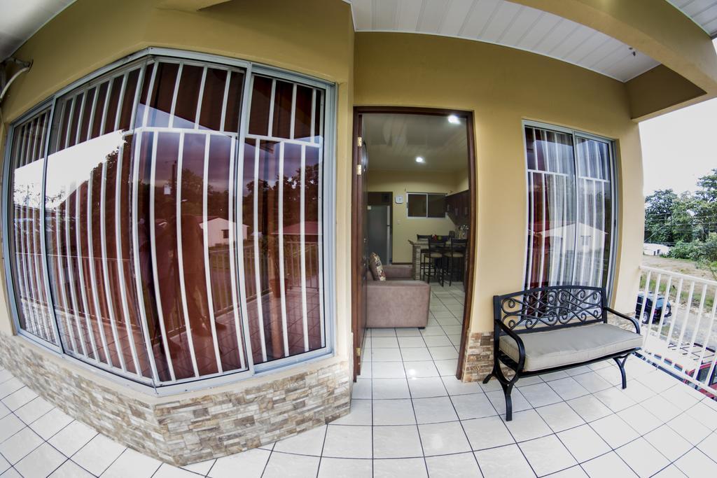 Apartamentos Valle Del Volcan La Fortuna المظهر الخارجي الصورة